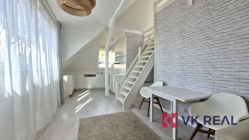 Pronájem bytu 1+kk, Praha - Braník, Branická, 50 m2