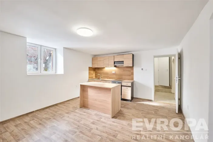 Prodej rodinného domu, Proseč, 200 m2