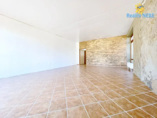 Pronájem obchodního prostoru, Jesenice, Budějovická, 79 m2