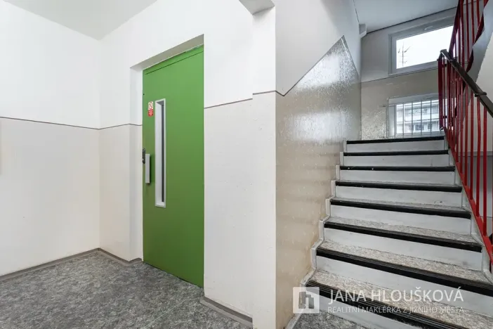 Pronájem bytu 3+1, Praha - Chodov, Bachova, 67 m2