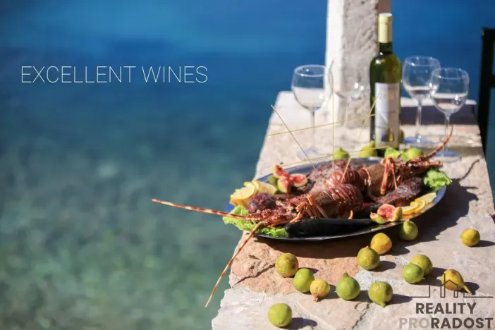 Prodej bytu 4+kk, ,Komarna,Chorvatsko, 111 m2