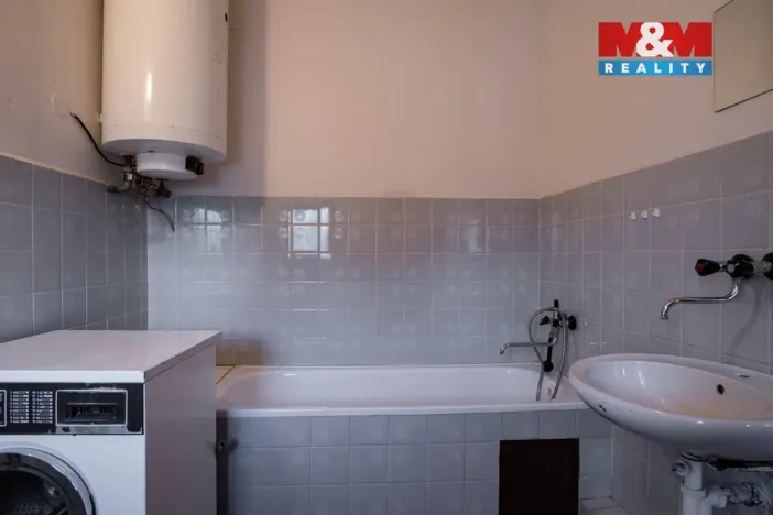 Prodej rodinného domu, Záboří, 390 m2