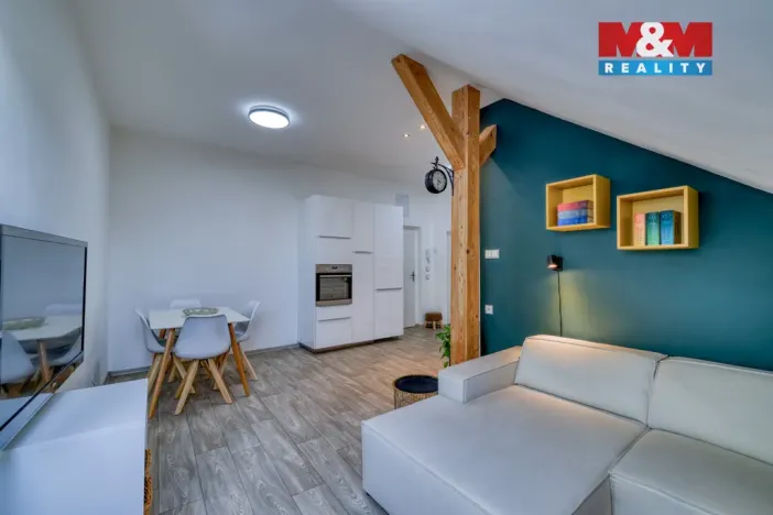 Pronájem bytu 3+kk, Plzeň - Doubravka, Školní, 60 m2