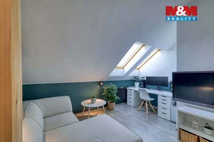 Pronájem bytu 3+kk, Plzeň - Doubravka, Školní, 60 m2