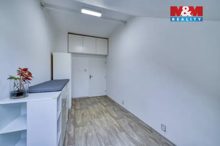 Pronájem bytu 3+kk, Plzeň - Doubravka, Školní, 60 m2