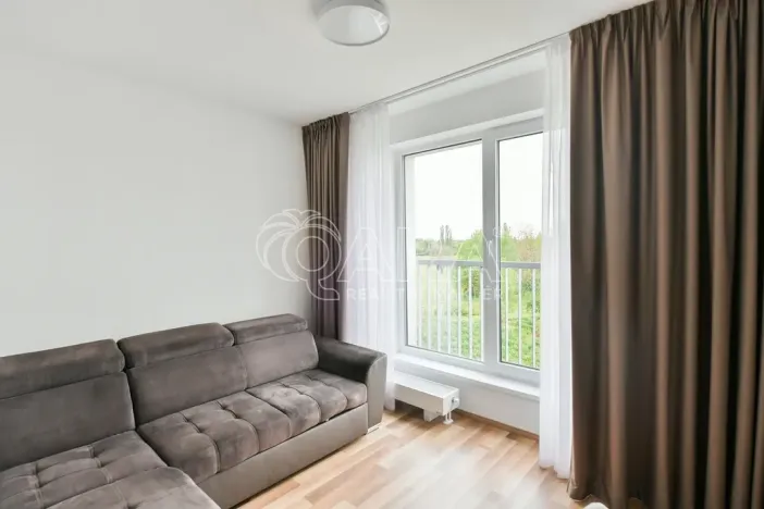 Pronájem bytu 2+kk, Praha - Uhříněves, Karla Guta, 58 m2