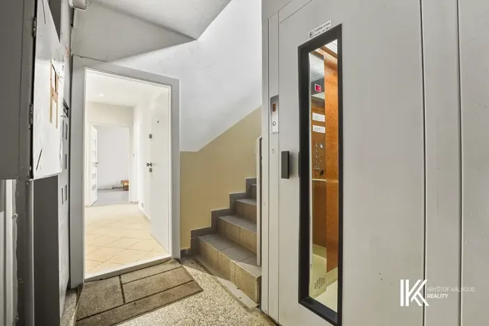 Prodej bytu 3+1, Znojmo, Dukelských bojovníků, 72 m2