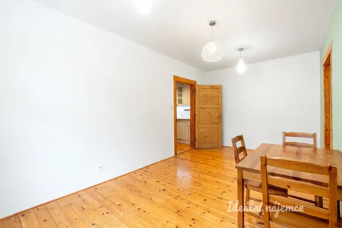 Pronájem bytu 2+1, Praha - Nusle, Na Jezerce, 49 m2