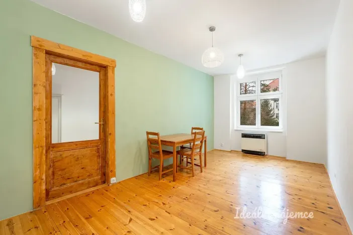 Pronájem bytu 2+1, Praha - Nusle, Na Jezerce, 49 m2