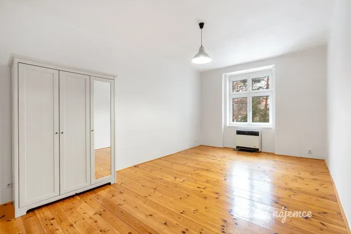 Pronájem bytu 2+1, Praha - Nusle, Na Jezerce, 49 m2