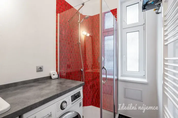 Pronájem bytu 2+1, Praha - Nusle, Na Jezerce, 49 m2