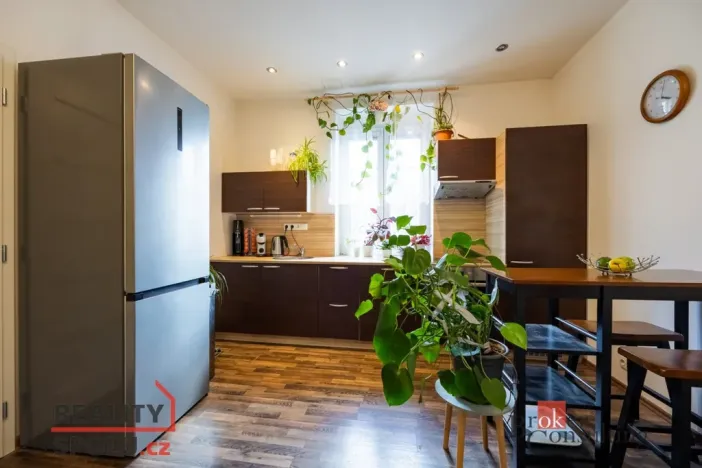 Prodej bytu 2+1, Hradec Králové, Okružní, 50 m2