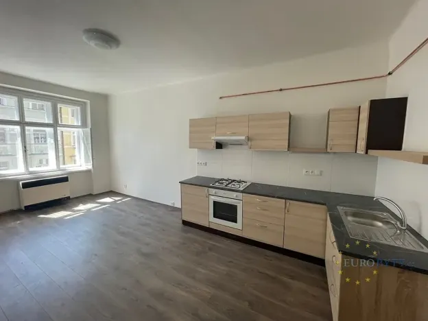 Pronájem bytu 3+kk, Praha - Žižkov, Hájkova, 76 m2