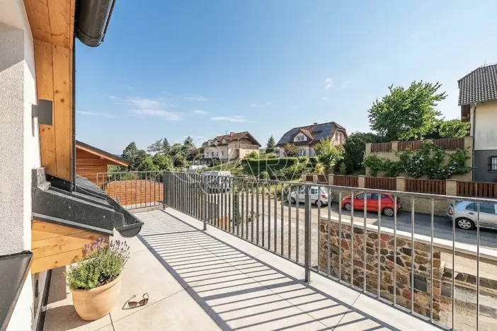 Prodej rodinného domu, Chocerady, 245 m2