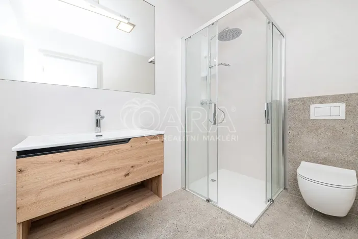 Prodej rodinného domu, Chocerady, 245 m2