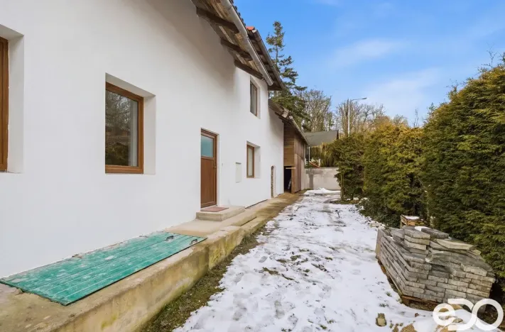 Prodej vícegeneračního domu, Koryta, 232 m2