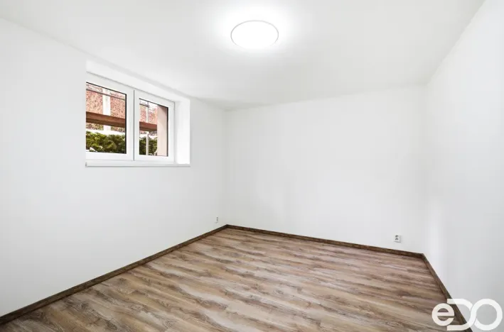 Prodej vícegeneračního domu, Koryta, 232 m2