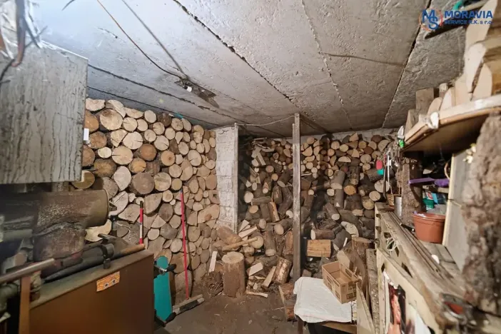 Prodej bytu 3+1, Maletín, 56 m2