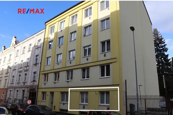 Prodej bytu 1+1, Plzeň, Jablonského, 52 m2