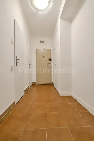 Pronájem bytu 2+kk, Praha - Záběhlice, Jabloňová, 53 m2