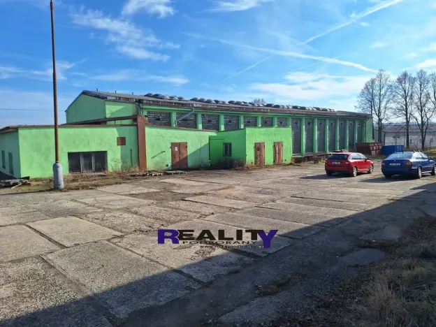Pronájem výrobních prostor, Vroutek, Vidhostická, 1082 m2