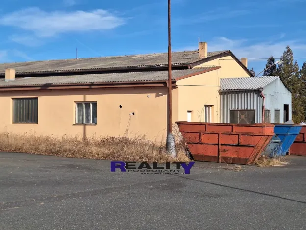 Pronájem výrobních prostor, Vroutek, Vidhostická, 1082 m2