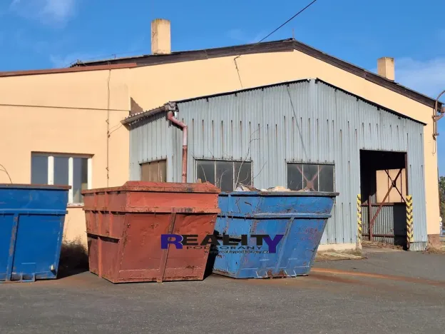 Pronájem výrobních prostor, Vroutek, Vidhostická, 1082 m2