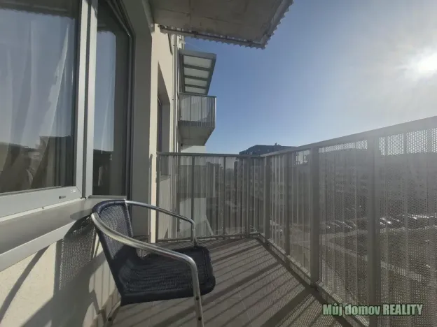 Pronájem bytu 1+kk, Praha - Dolní Měcholupy, Honzíkova, 41 m2