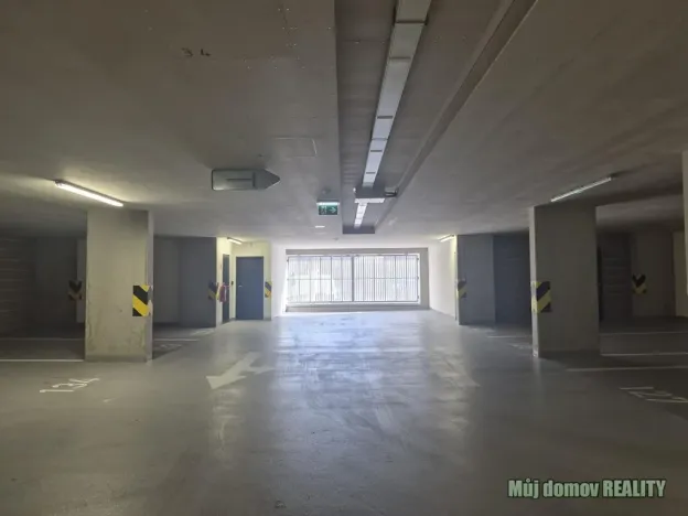 Pronájem bytu 1+kk, Praha - Dolní Měcholupy, Honzíkova, 41 m2