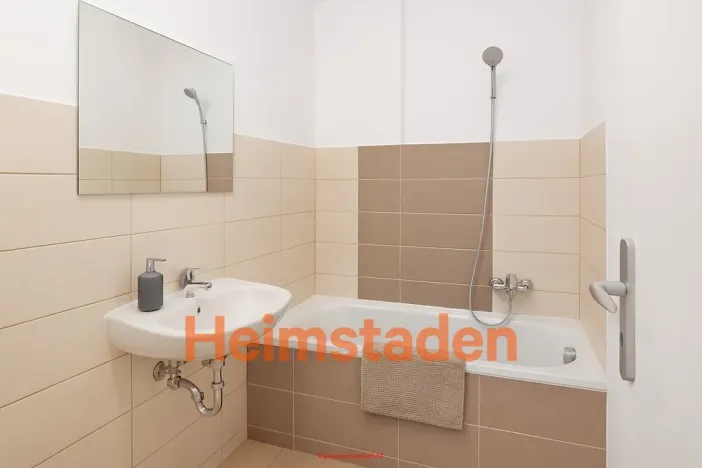 Pronájem bytu 2+1, Karviná - Nové Město, Jurkovičova, 55 m2