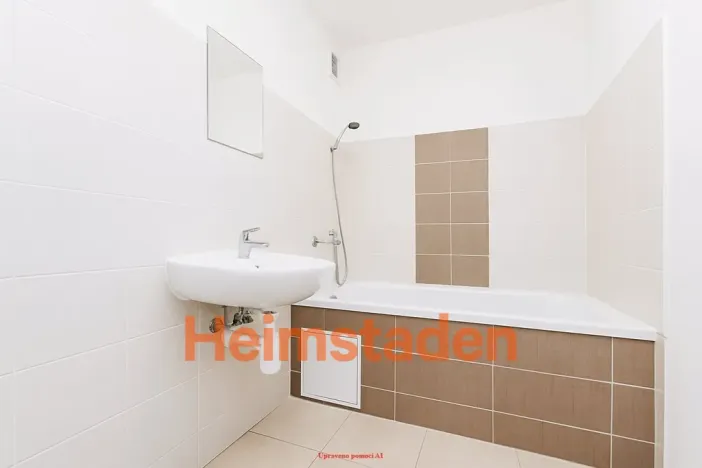Pronájem bytu 1+kk, Ostrava - Poruba, Francouzská, 28 m2