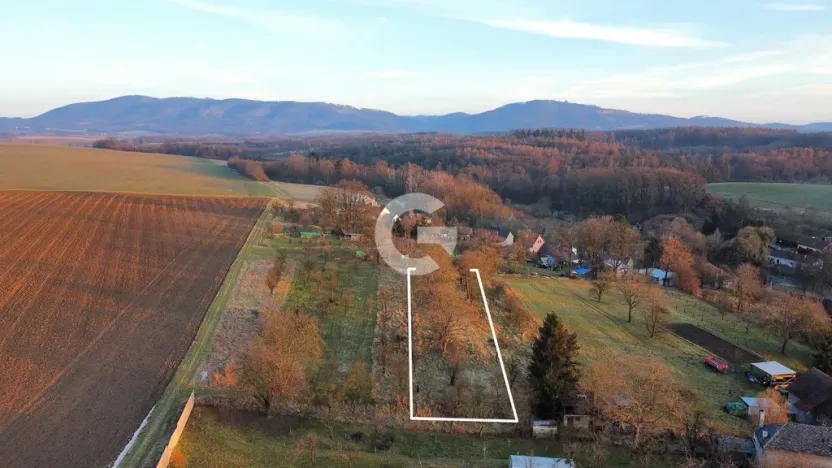 Prodej zahrady, Bystřice pod Hostýnem - Sovadina, 1840 m2