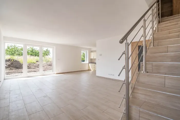 Prodej rodinného domu, Buštěhrad, Švermova, 106 m2