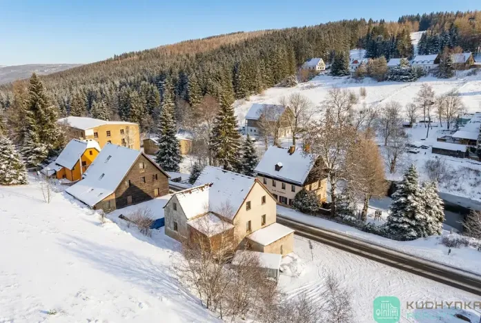 Prodej ubytování, Loučná pod Klínovcem, 428 m2