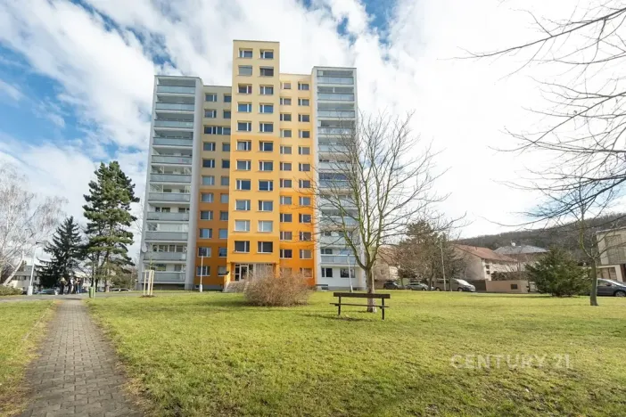 Pronájem bytu 3+kk, Praha - Komořany, Za sídlištěm, 73 m2