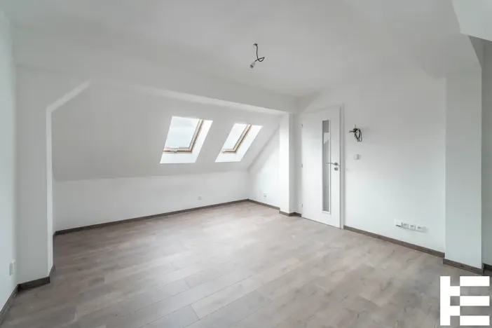 Prodej bytu 3+kk, Miličín, 74 m2