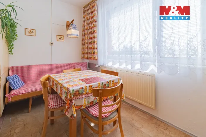 Prodej bytu 1+1, Cheb, Dvořákova, 37 m2