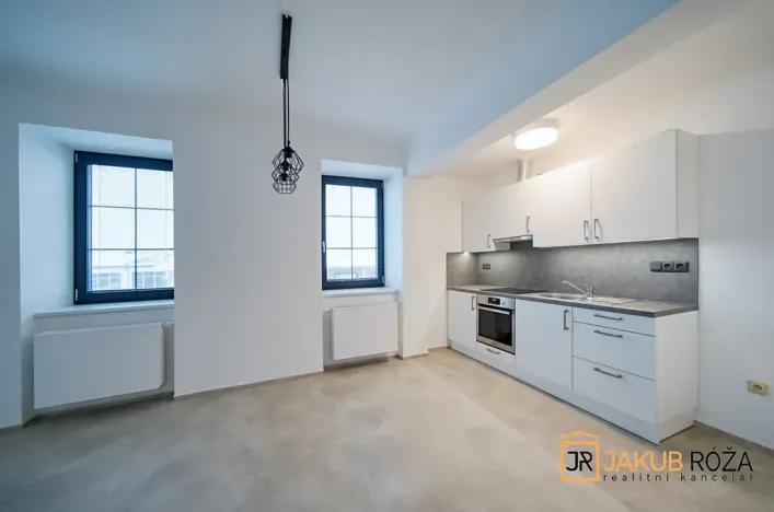 Pronájem bytu 3+kk, Vrchlabí, Na bělidle, 84 m2