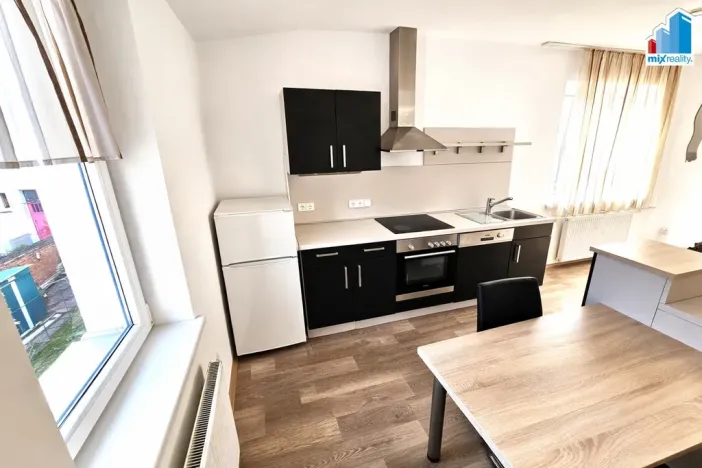 Pronájem bytu 2+kk, Plzeň - Doubravka, Staniční, 70 m2