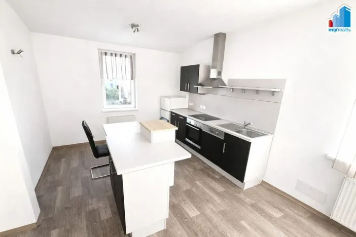 Pronájem bytu 2+kk, Plzeň - Doubravka, Staniční, 70 m2