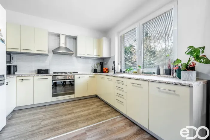 Prodej bytu 4+kk, Uhlířská Lhota, 73 m2