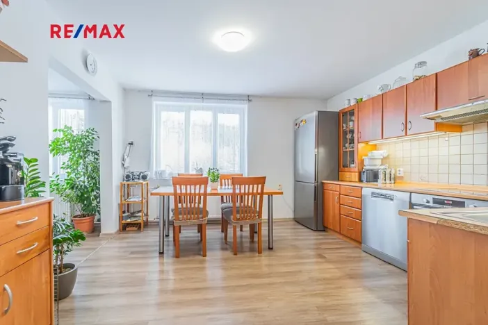 Prodej rodinného domu, Svinařov, Za Křenovkou, 160 m2