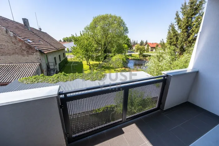 Prodej bytu 3+kk, Břežany II, 89 m2