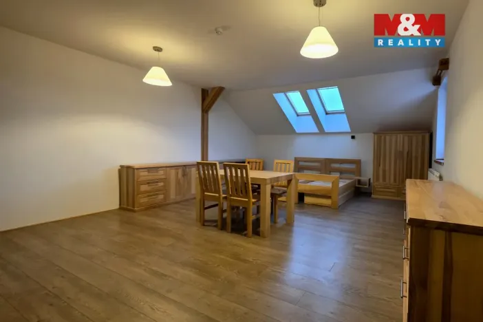 Pronájem bytu 1+kk, Čermná, 42 m2