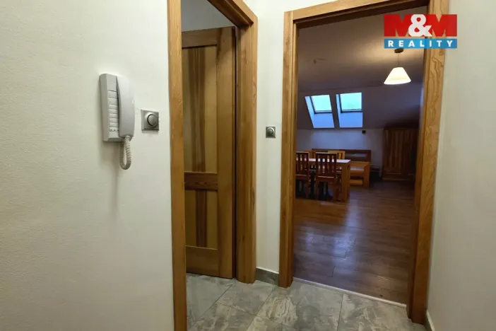 Pronájem bytu 1+kk, Čermná, 42 m2