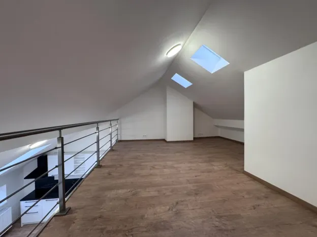 Pronájem bytu 3+kk, Praha - Střešovice, Na Petynce, 59 m2