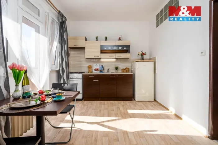 Prodej bytu 1+1, Hradec Králové - Pražské Předměstí, Gočárova třída, 41 m2