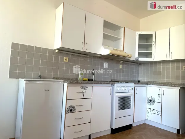 Prodej bytu 1+kk, Zlín, Podlesí I, 46 m2