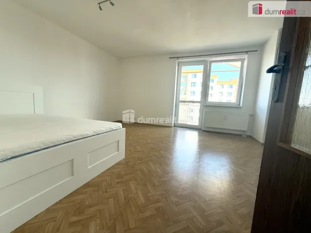 Pronájem bytu 1+kk, Zlín, Podlesí I, 46 m2