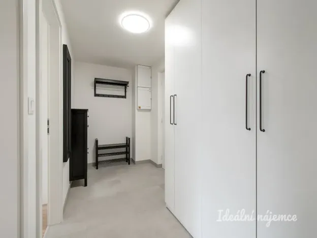 Pronájem bytu 2+kk, Praha - Strašnice, Počernická, 51 m2
